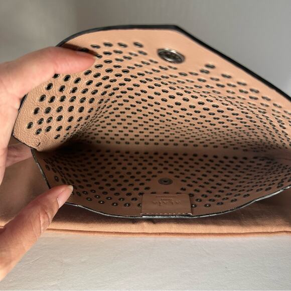 Alaïa Studded Leather Envelope Clutch Pochette Hand Bag - Picture 8 of 9